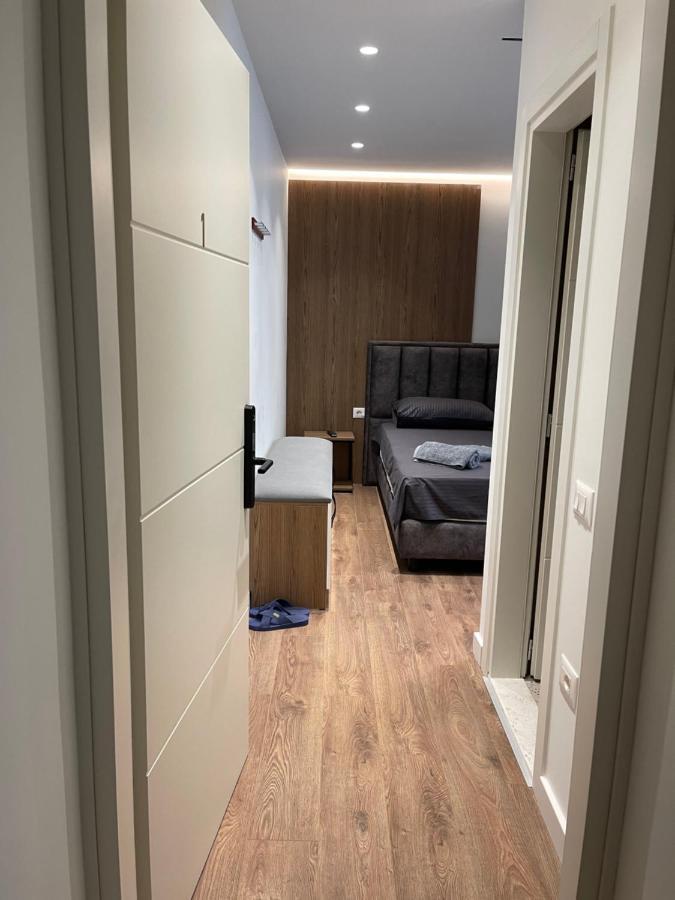 Downtown Studio Apartments Tirana Exterior foto