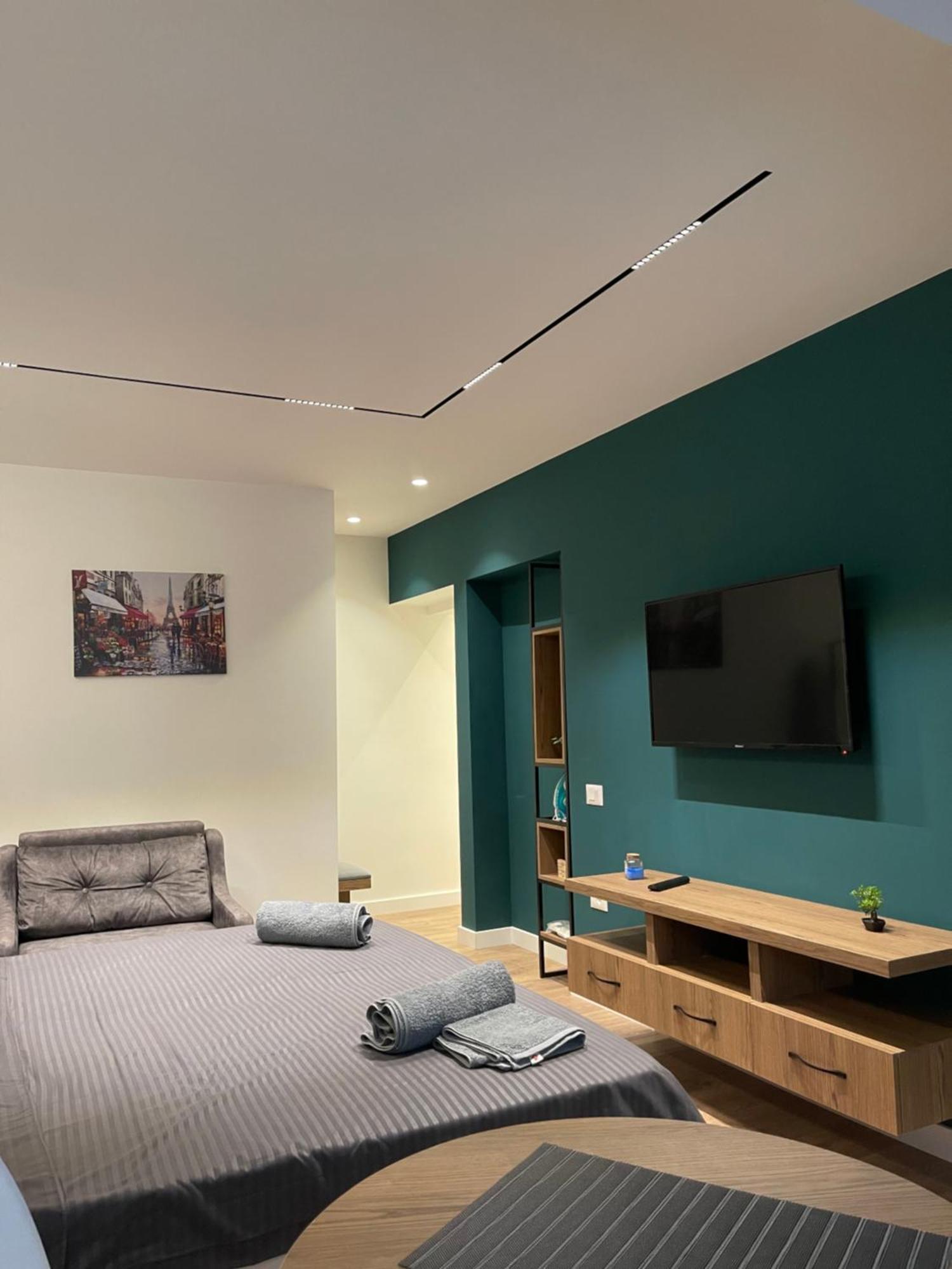 Downtown Studio Apartments Tirana Exterior foto